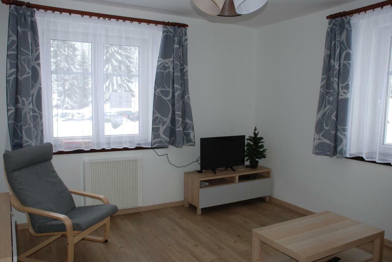 Apartman Raketa Pernink Exterior foto