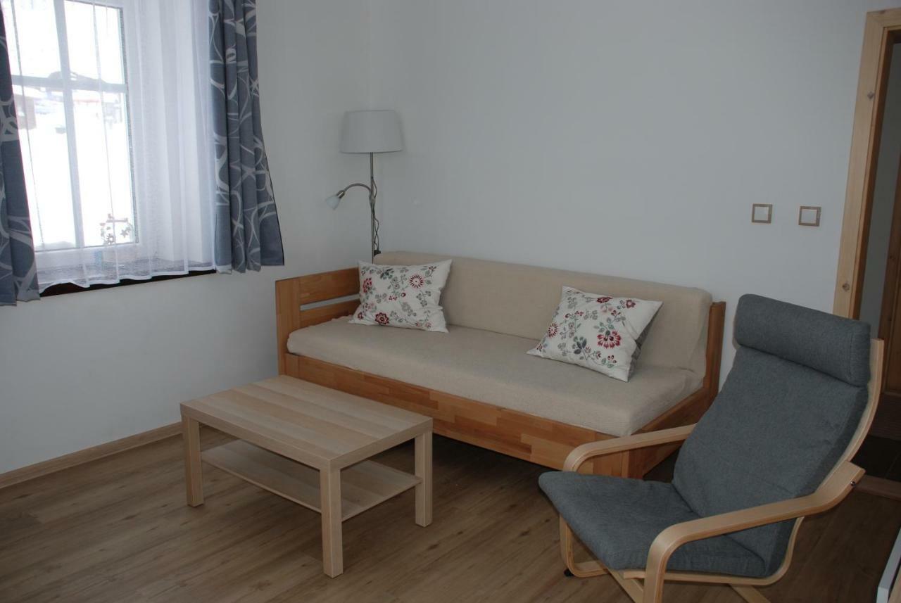 Apartman Raketa Pernink Exterior foto